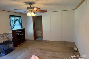 1042 Brookside Camp Rd, Hendersonville, NC 28792 - Photo 11