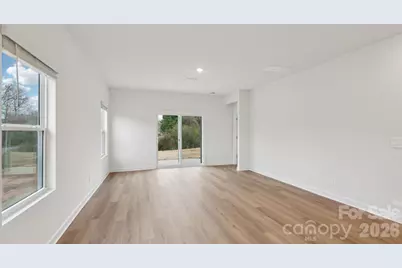 1273 30th Street Lane NE, Conover, NC 28613 - Photo 3