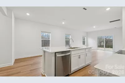 1273 30th Street Lane NE, Conover, NC 28613 - Photo 5