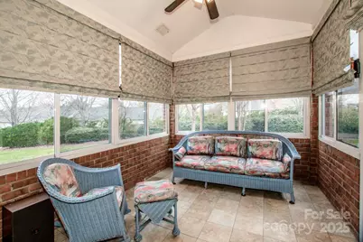 8320 Highland Glen Drive, Charlotte, NC 28269 - Photo 29