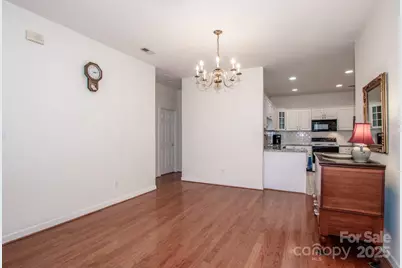 8320 Highland Glen Drive, Charlotte, NC 28269 - Photo 13