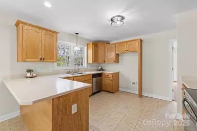 490 Rutledge Drive, Catawba, SC 29704 - Photo 9