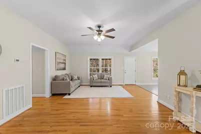 490 Rutledge Drive, Catawba, SC 29704 - Photo 5