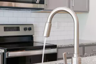 1018 Catalyst Blvd, Charlotte, NC 28262 - Photo 5