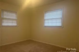 5312 Larewood Dr, Charlotte, NC 28215 - Photo 7