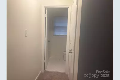 5312 Larewood Drive, Charlotte, NC 28215 - Photo 9