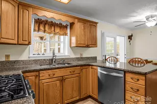 136 Old Tanglewood Trail, Hendersonville, NC 28739 - Photo 7