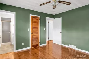 136 Old Tanglewood Trail, Hendersonville, NC 28739 - Photo 19