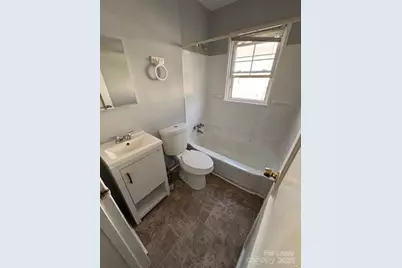 426 Skyland Avenue, Charlotte, NC 28205 - Photo 9