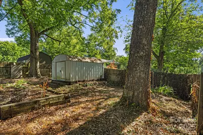 609 Maple Street, Brevard, NC 28712 - Photo 23