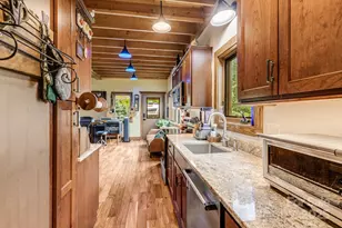 43 Dillingham Ests Trl, Swannanoa, NC 28778 - Photo 9