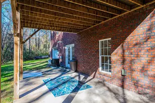 1436 20th Ave Pl NE, Hickory, NC 28601 - Photo 9