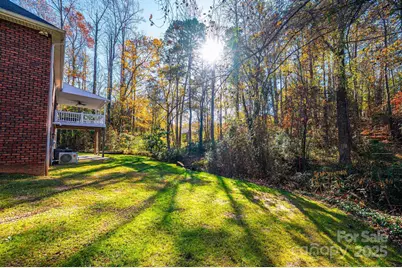 1436 20th Avenue Place NE, Hickory, NC 28601 - Photo 5