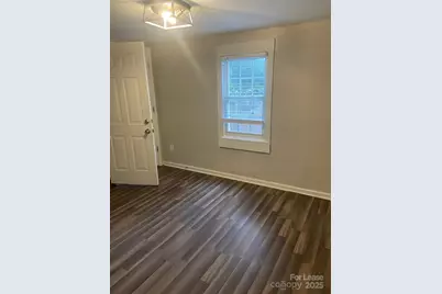 3931 Bearwood Avenue, Charlotte, NC 28205 - Photo 5
