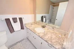 648 7th Ave SE, Hickory, NC 28602 - Photo 15