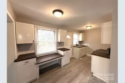 1142 Mona Drive, Charlotte, NC 28206 - Photo 5