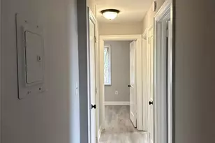 1142 Mona Dr, Charlotte, NC 28206 - Photo 9