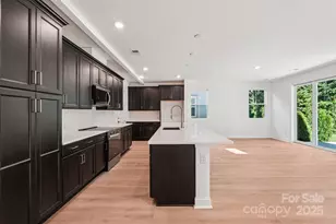 620 Mercury Dr, Tega Cay, SC 29708 - Photo 5