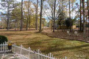 111 8th St, York, SC 29745 - Photo 29