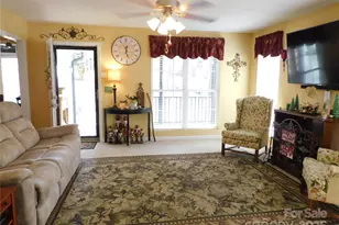 111 8th St, York, SC 29745 - Photo 5