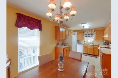 111 Eighth Street, York, SC 29745 - Photo 7