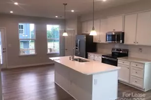 3012 Arbor Ash St, Charlotte, NC 28208 - Photo 3