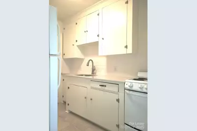 2114 Brandon Circle #2, Charlotte, NC 28211 - Photo 3