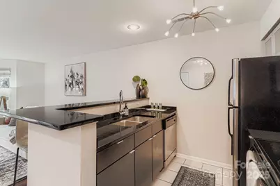 529 N Graham Street #2G, Charlotte, NC 28202 - Photo 9