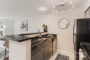 529 N Graham St, Charlotte, NC 28202 - Photo 9