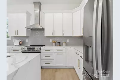 151 Hedgewood Drive, Mooresville, NC 28115 - Photo 9