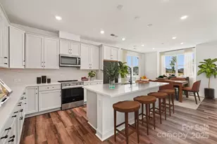 608 Mercury Dr, Tega Cay, SC 29708 - Photo 3