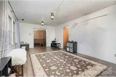 4458 Johnson Bridge Road, Hickory, NC 28602 - Photo 9