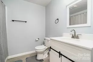 4458 Johnson Bridge Rd, Hickory, NC 28602 - Photo 21