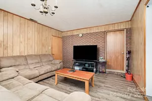 4458 Johnson Bridge Rd, Hickory, NC 28602 - Photo 7