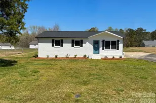 2509 Oxford Cir, Lancaster, SC 29720 - Photo 3