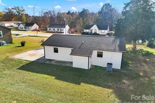 2509 Oxford Cir, Lancaster, SC 29720 - Photo 25