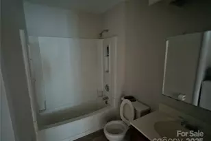 4500 Sharon Chase Dr, Charlotte, NC 28215 - Photo 17