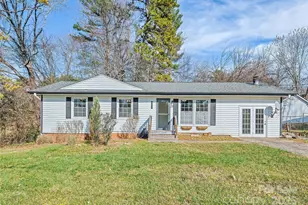 129 Willow Brook Rd, Hendersonville, NC 28792 - Photo 27