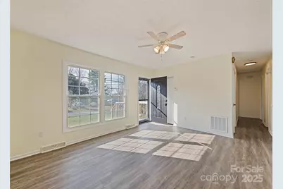 129 Willowbrook Road, Hendersonville, NC 28792 - Photo 3