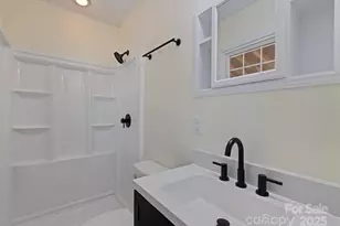 129 Willow Brook Rd, Hendersonville, NC 28792 - Photo 15