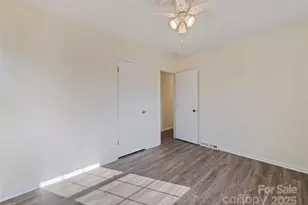 129 Willow Brook Rd, Hendersonville, NC 28792 - Photo 17