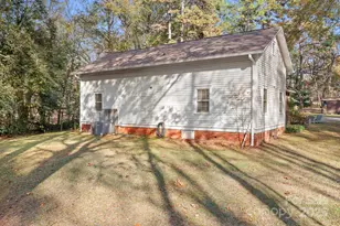 2024 S Point Rd, Belmont, NC 28012 - Photo 25