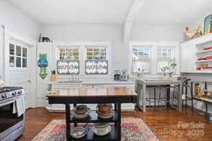 221 N Patterson St, Statesville, NC 28677 - Photo 15