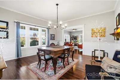 221 N Patterson Street, Statesville, NC 28677 - Photo 11