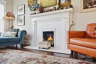 221 N Patterson St, Statesville, NC 28677 - Photo 9