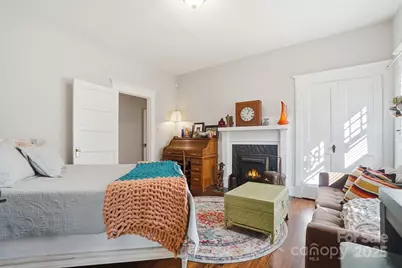 221 N Patterson Street, Statesville, NC 28677 - Photo 25