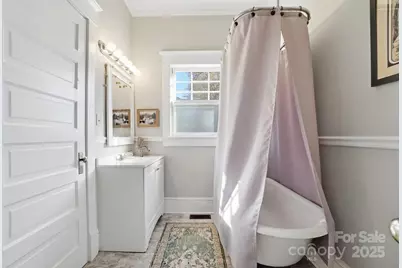 221 N Patterson Street, Statesville, NC 28677 - Photo 23