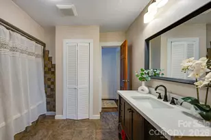 6362 Sherrills Ford Rd, Catawba, NC 28609 - Photo 17