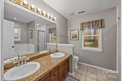 1600 Rocky Glen Lane, Charlotte, NC 28214 - Photo 15