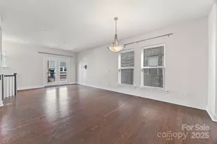 16034 Roscoe Ln, Charlotte, NC 28204 - Photo 7